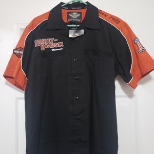 NEW. HARLEY DAVIDSON BUTTON UP